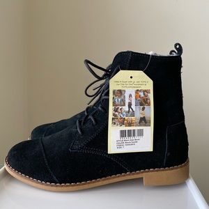 TOMS Brand New Alpa Boot Size 7